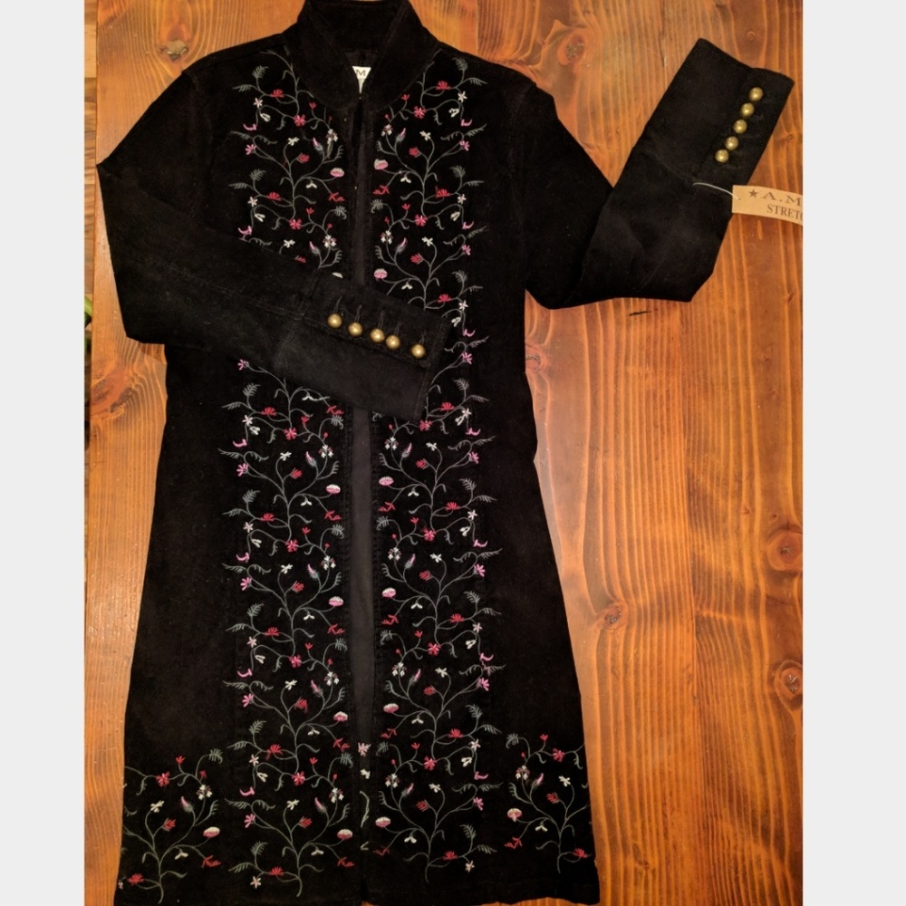 Embroidered Floral Mid Length Coat